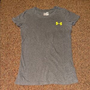 Under Armour Gray Short Sleeve Tee with Bright Yellow Print Size XS